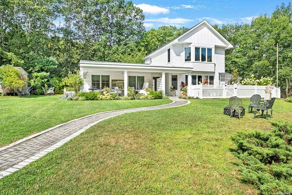 36 BREEZY DR, SAG HARBOR, NY 11963 - Image 1