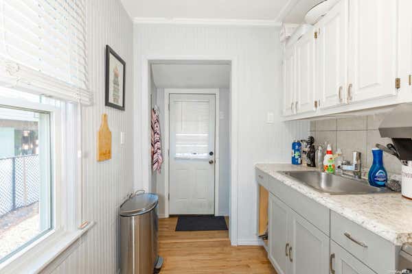 926 S 5TH ST, LINDENHURST, NY 11757 - Image 1