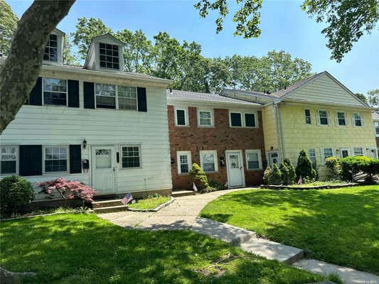 715 TOWNE HOUSE VLG # 715, HAUPPAUGE, NY 11749 - Image 1