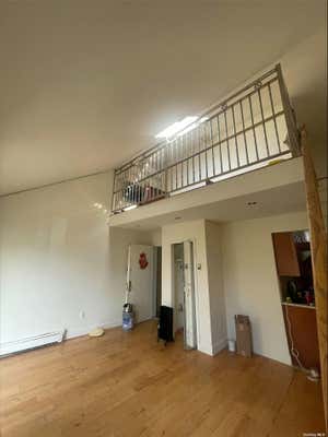 132-18 AVERY AVE # 4D, FLUSHING, NY 11355, photo 3 of 8