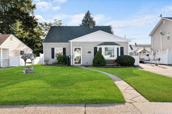 160 SADDLE LN, LEVITTOWN, NY 11756 - Image 1