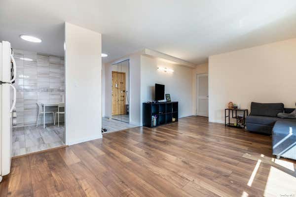 444 NEPTUNE AVE APT 7A, CONEY ISLAND, NY 11224, photo 4 of 22