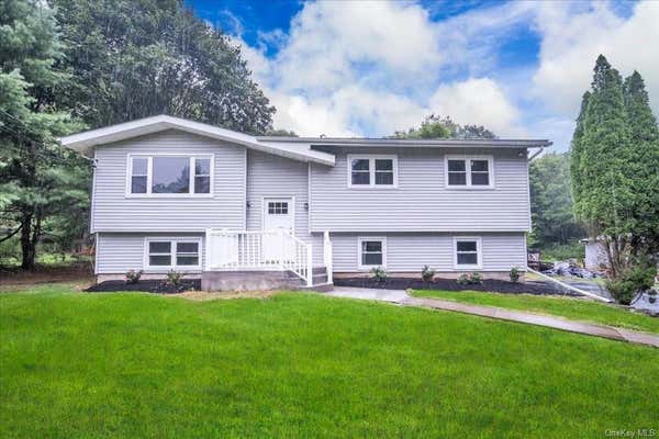 151 HUCKLEBERRY TPKE, WALLKILL, NY 12589 - Image 1