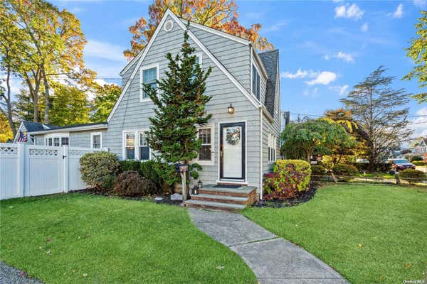 35 BROOKSIDE AVE, MERRICK, NY 11566 - Image 1