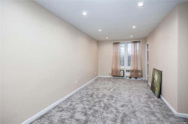 504 MERRICK RD APT 2H, LYNBROOK, NY 11563, photo 3 of 17