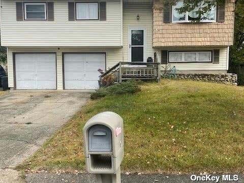 75 SELDEN BLVD, CENTEREACH, NY 11720 - Image 1