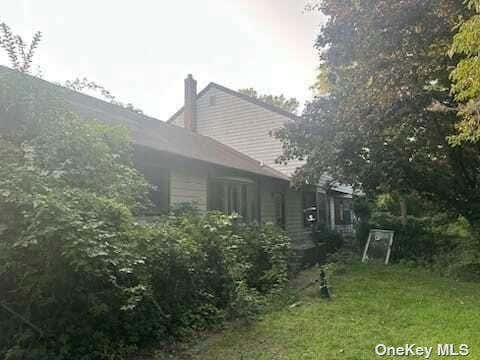 45 PELICAN CT, SYOSSET, NY 11791, photo 3 of 5