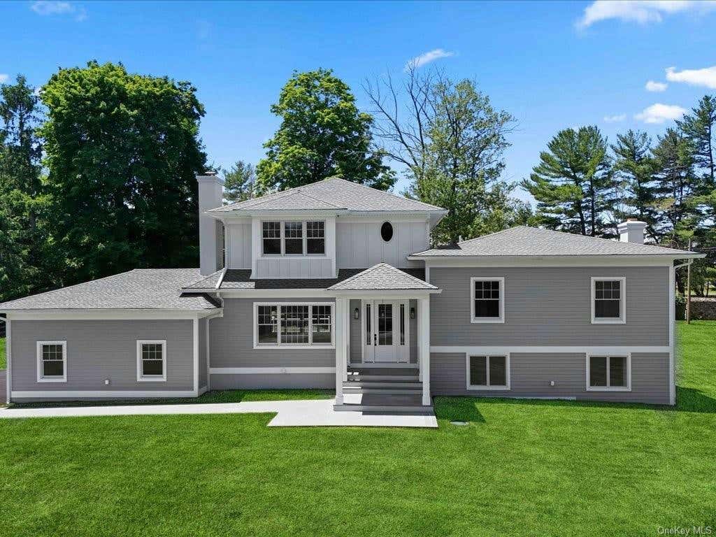 3 EVERGREEN ROW, ARMONK, NY 10504, photo 1 of 36