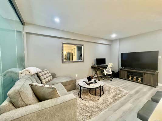 170 W 23RD ST APT 2Q, NEW YORK, NY 10011 - Image 1