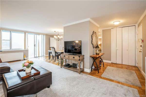 499 N BROADWAY APT 7H, WHITE PLAINS, NY 10603 - Image 1