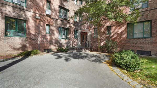 1562 UNIONPORT RD APT MH, BRONX, NY 10462 - Image 1