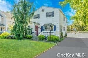 18 LILLIAN PL, PATCHOGUE, NY 11772 - Image 1