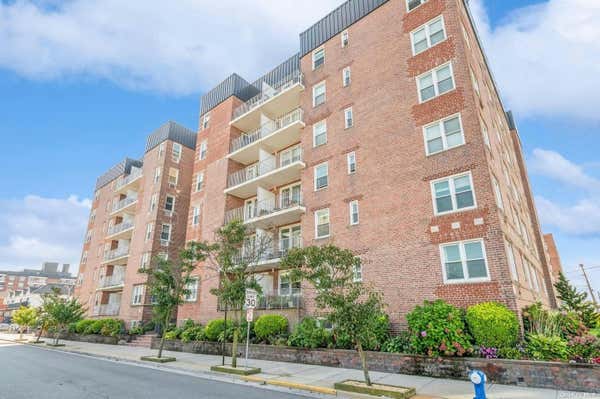 210 E BROADWAY APT 2D, LONG BEACH, NY 11561 - Image 1