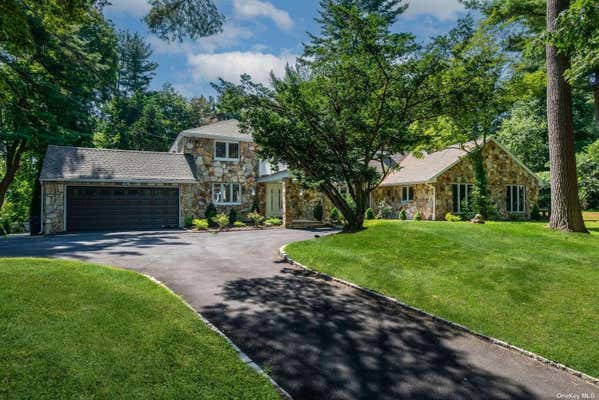 32 VALLEY RD, OLD WESTBURY, NY 11568 - Image 1