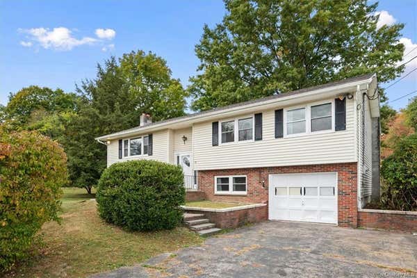 31 CROSS RD, MARLBORO, NY 12542 - Image 1