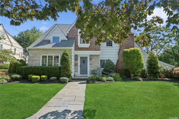 5 BUCKINGHAM RD, ROCKVILLE CENTRE, NY 11570 - Image 1