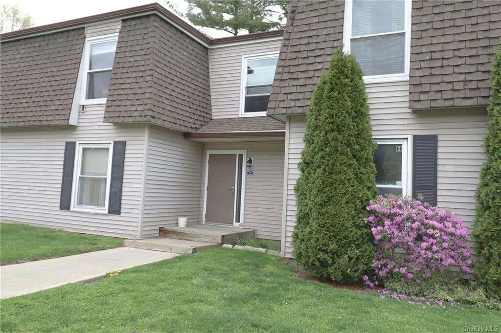 92 GERALD DR # 6C, POUGHKEEPSIE, NY 12601, photo 1 of 14