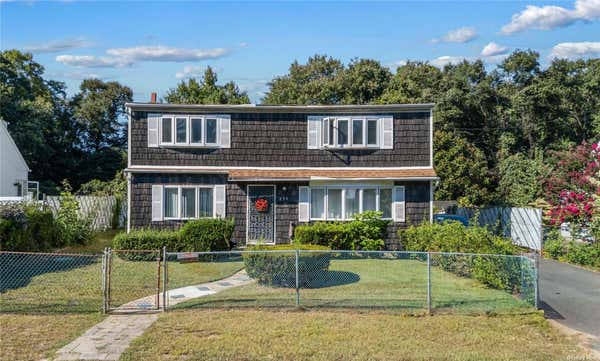 279 PARKWAY BLVD, WYANDANCH, NY 11798 - Image 1