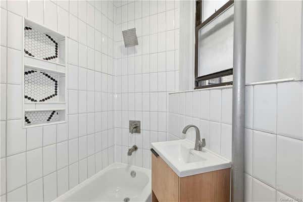 719 HANCOCK ST APT 2R, STUYVESANT HTS, NY 11233, photo 4 of 10