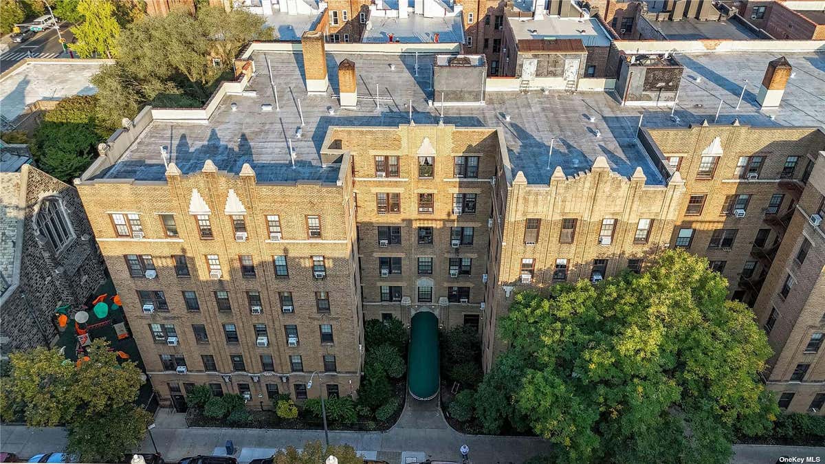 3521 81ST ST 2A, JACKSON HEIGHTS, NY 11372 Single Family Residence