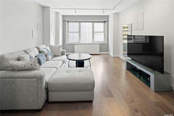 159 W 53RD ST APT 11D, NEW YORK, NY 10019 - Image 1