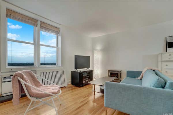 130 BEACH 121ST ST APT 5G, ROCKAWAY PARK, NY 11694, photo 4 of 12