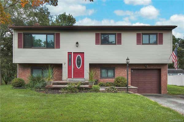 7 PLYMOUTH ROCK CT, WASHINGTONVILLE, NY 10992 - Image 1