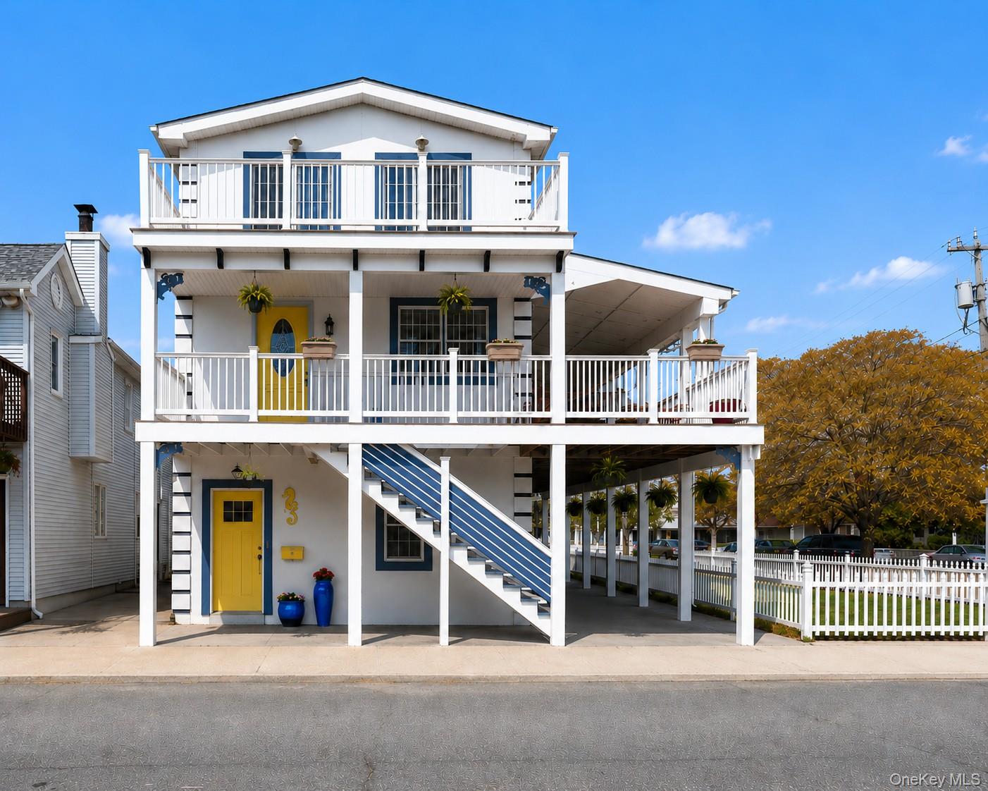 Long Beach, New York, 11561, United States, 4 Bedrooms Bedrooms, ,3 BathroomsBathrooms,Residential,Active,2008919