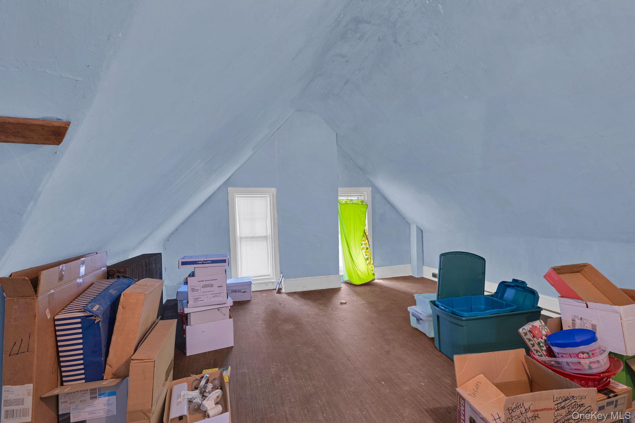 Newburgh, New York, 12550, United States, 3 Bedrooms Bedrooms, ,3 BathroomsBathrooms,Residential,Active,1913025