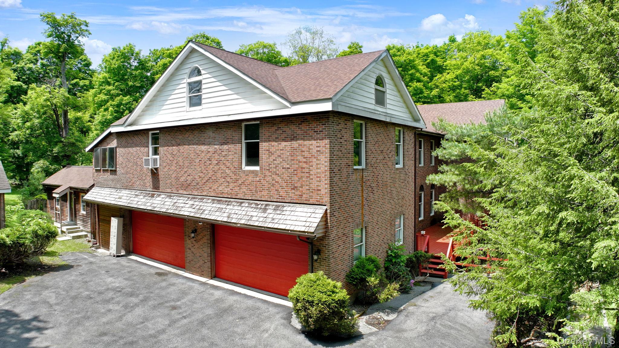 Millbrook, New York, 12545, United States, 7 Bedrooms Bedrooms, ,7 BathroomsBathrooms,Residential,Active,1945208