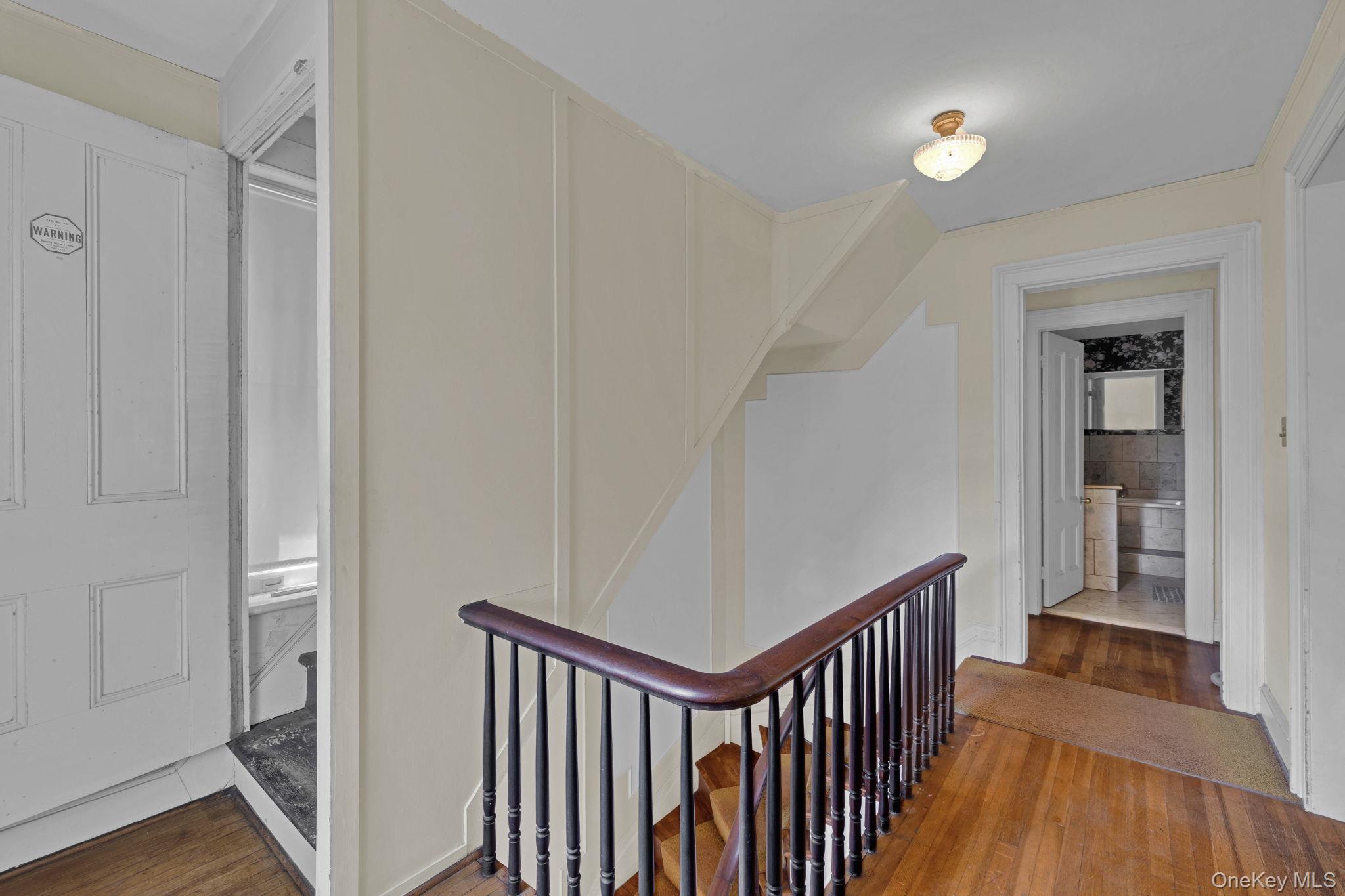 Newburgh, New York, 12550, United States, 3 Bedrooms Bedrooms, ,3 BathroomsBathrooms,Residential,Active,1913025