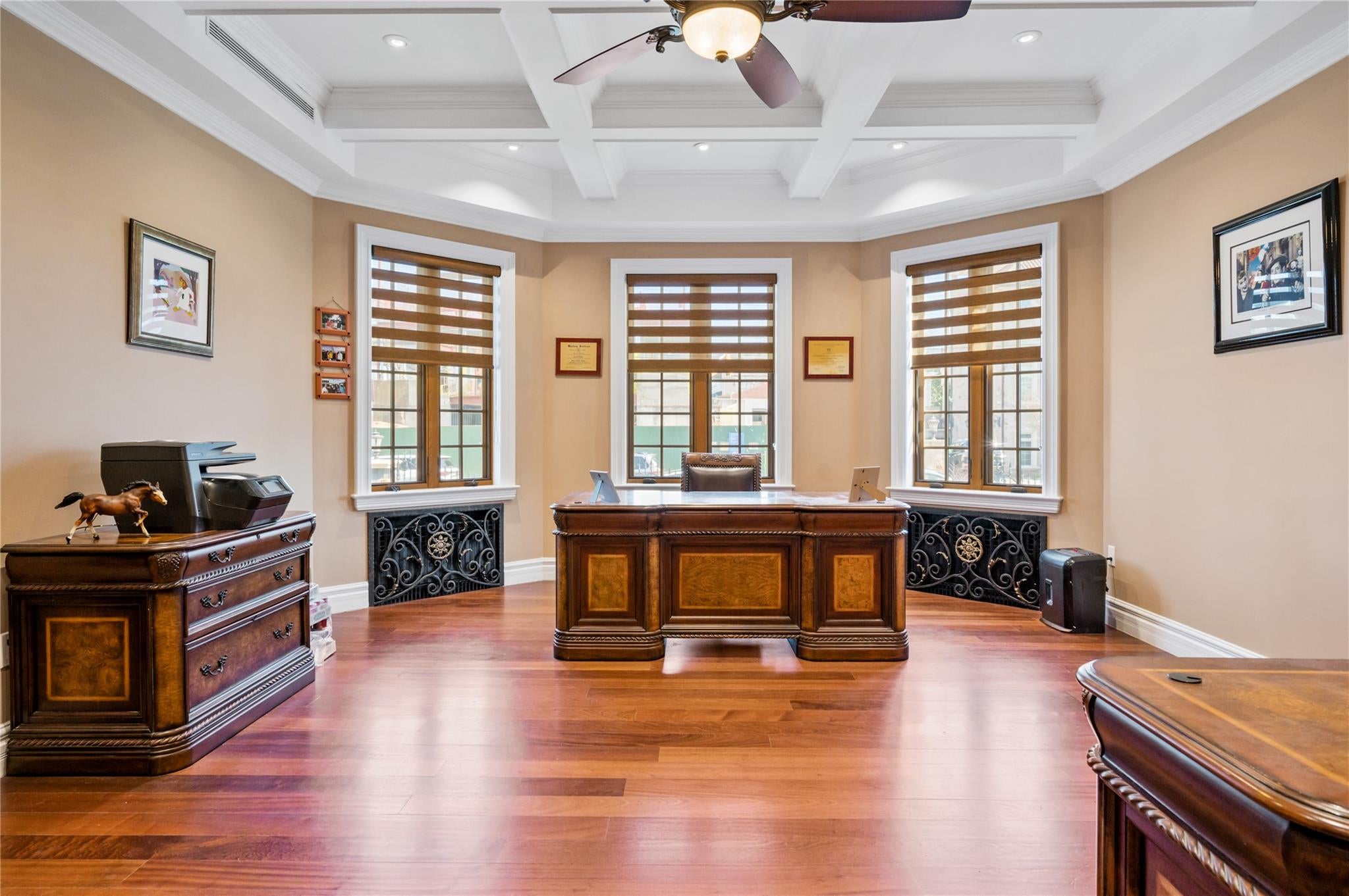 Malba, New York, 11357, United States, 5 Bedrooms Bedrooms, ,7 BathroomsBathrooms,Residential,Active,1761248