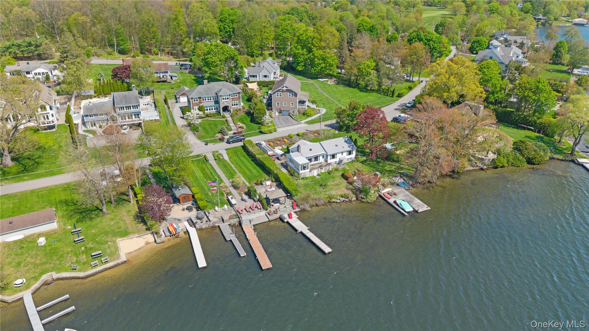 Mahopac, New York, 10541, United States, 4 Bedrooms Bedrooms, ,4 BathroomsBathrooms,Residential,Active,2045784
