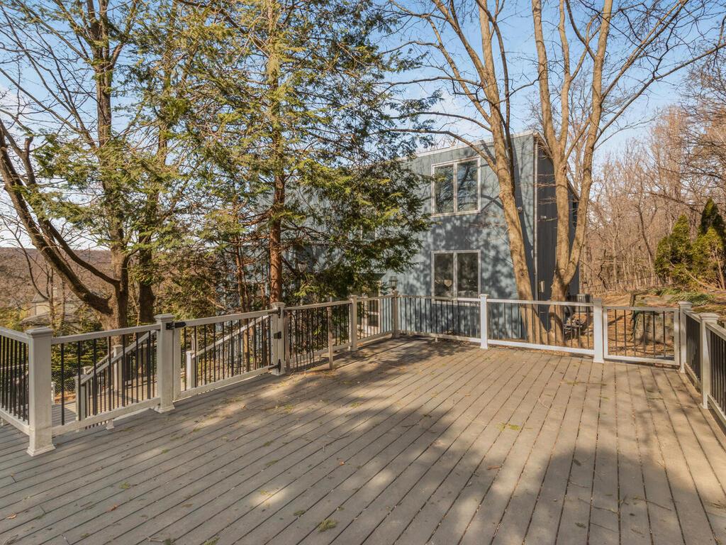 Bronx, New York, 10471, United States, 4 Bedrooms Bedrooms, ,3 BathroomsBathrooms,Residential,Active,1764906
