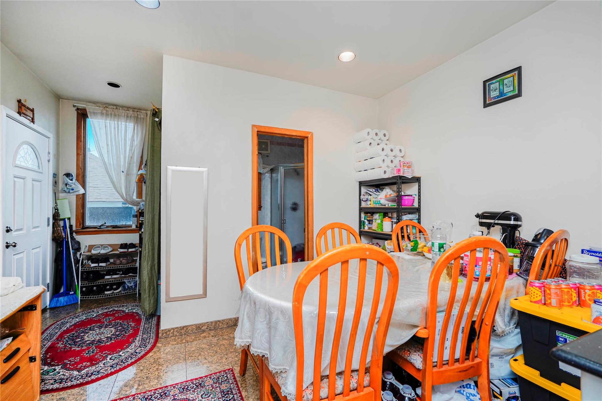 Brooklyn, New York, 11228, United States, 6 Bedrooms Bedrooms, ,3 BathroomsBathrooms,Residential,Active,1741590