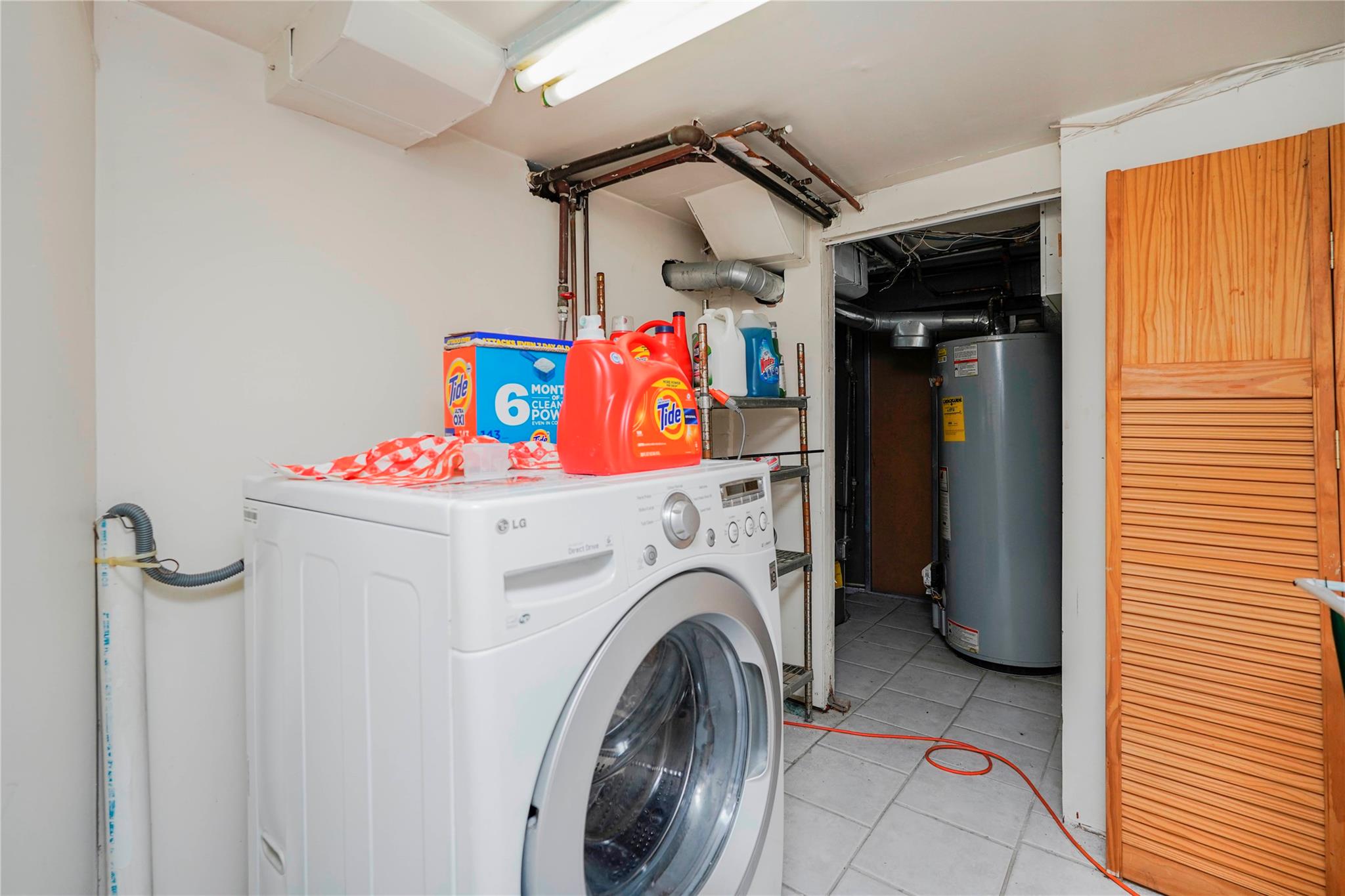 Brooklyn, New York, 11228, United States, 6 Bedrooms Bedrooms, ,3 BathroomsBathrooms,Residential,Active,1741590