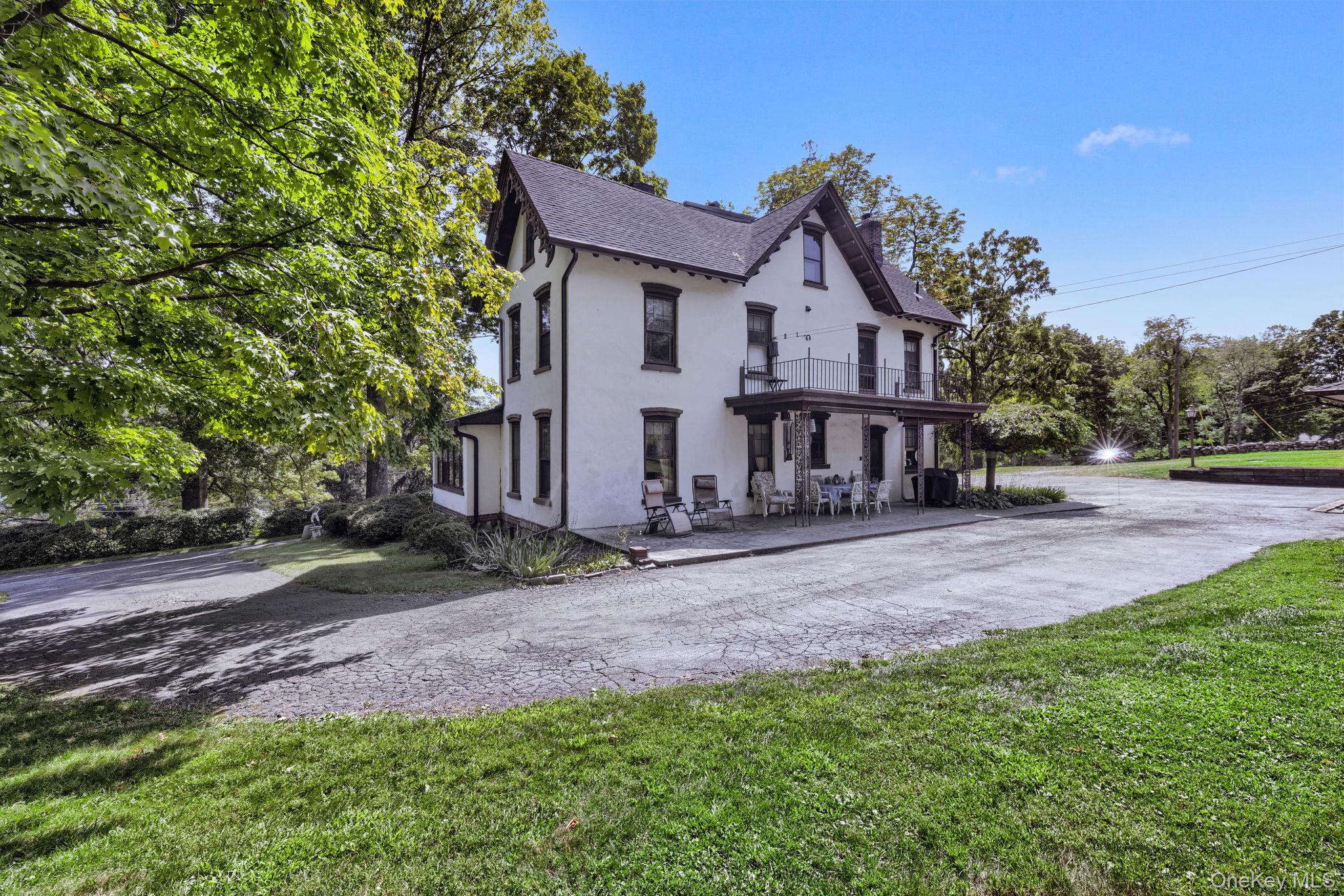 Newburgh, New York, 12550, United States, 3 Bedrooms Bedrooms, ,3 BathroomsBathrooms,Residential,Active,1913025