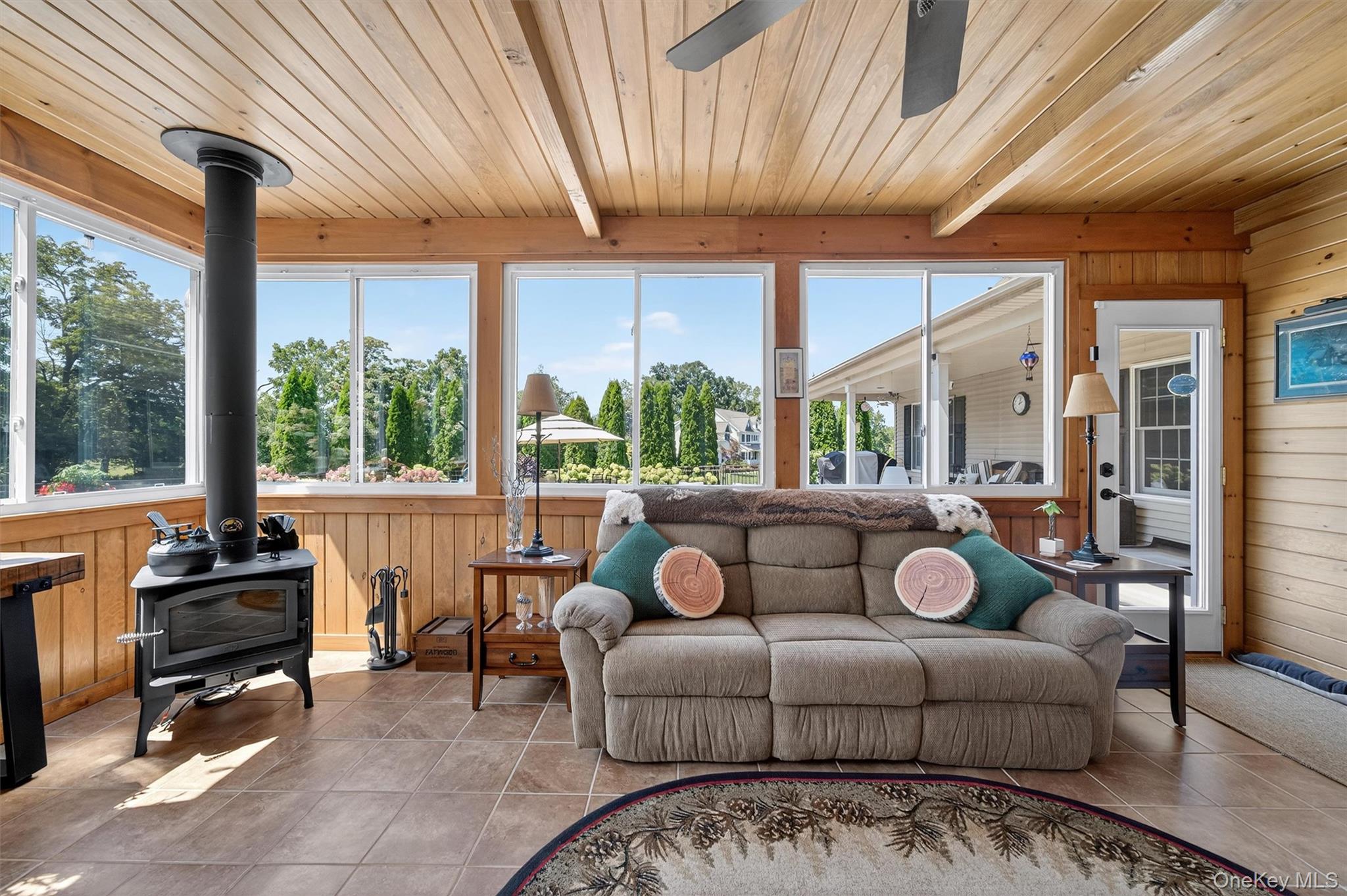 Warwick, New York, 10990, United States, 3 Bedrooms Bedrooms, ,3 BathroomsBathrooms,Residential,Active,1965856