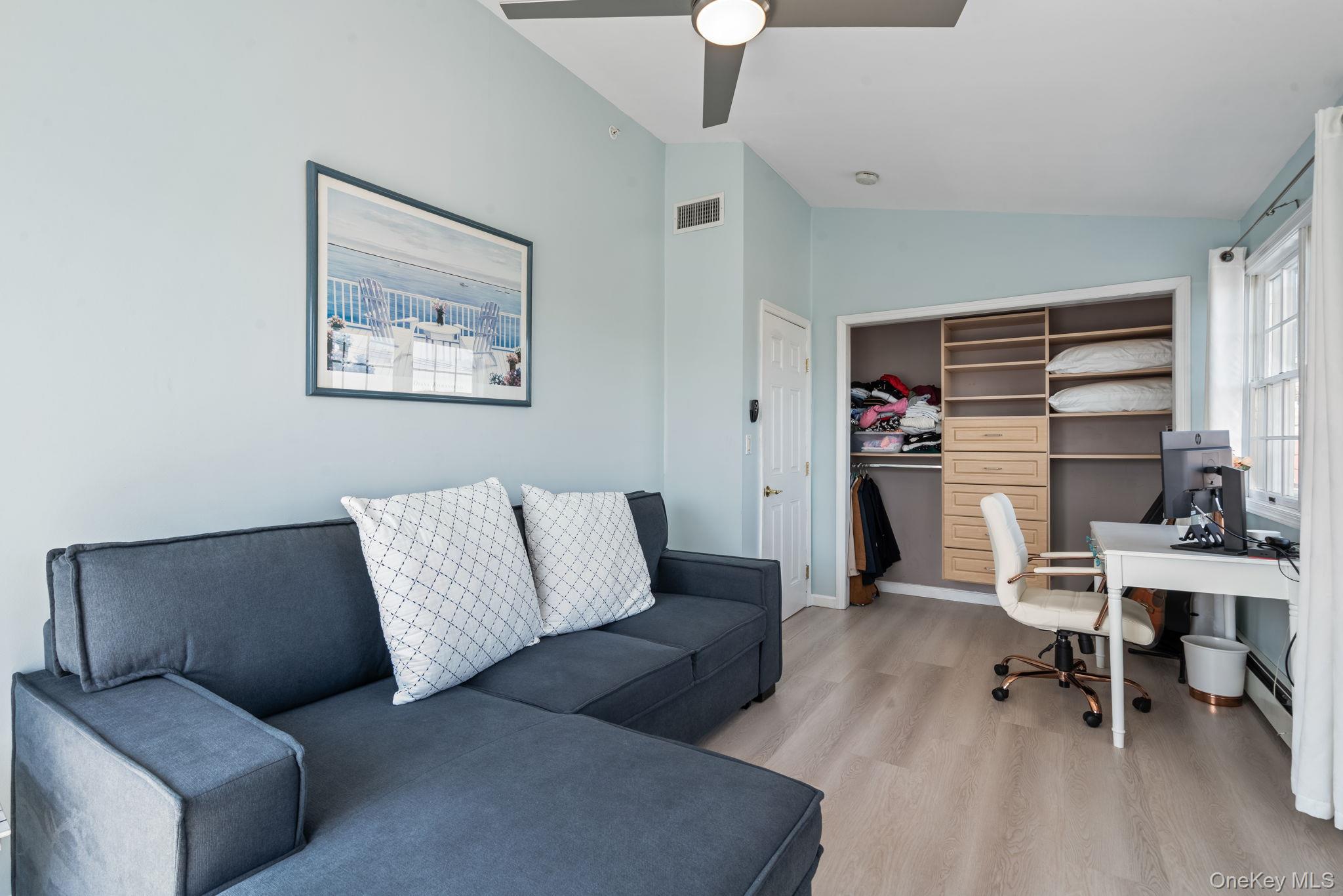 Long Beach, New York, 11561, United States, 4 Bedrooms Bedrooms, ,3 BathroomsBathrooms,Residential,Active,2008919