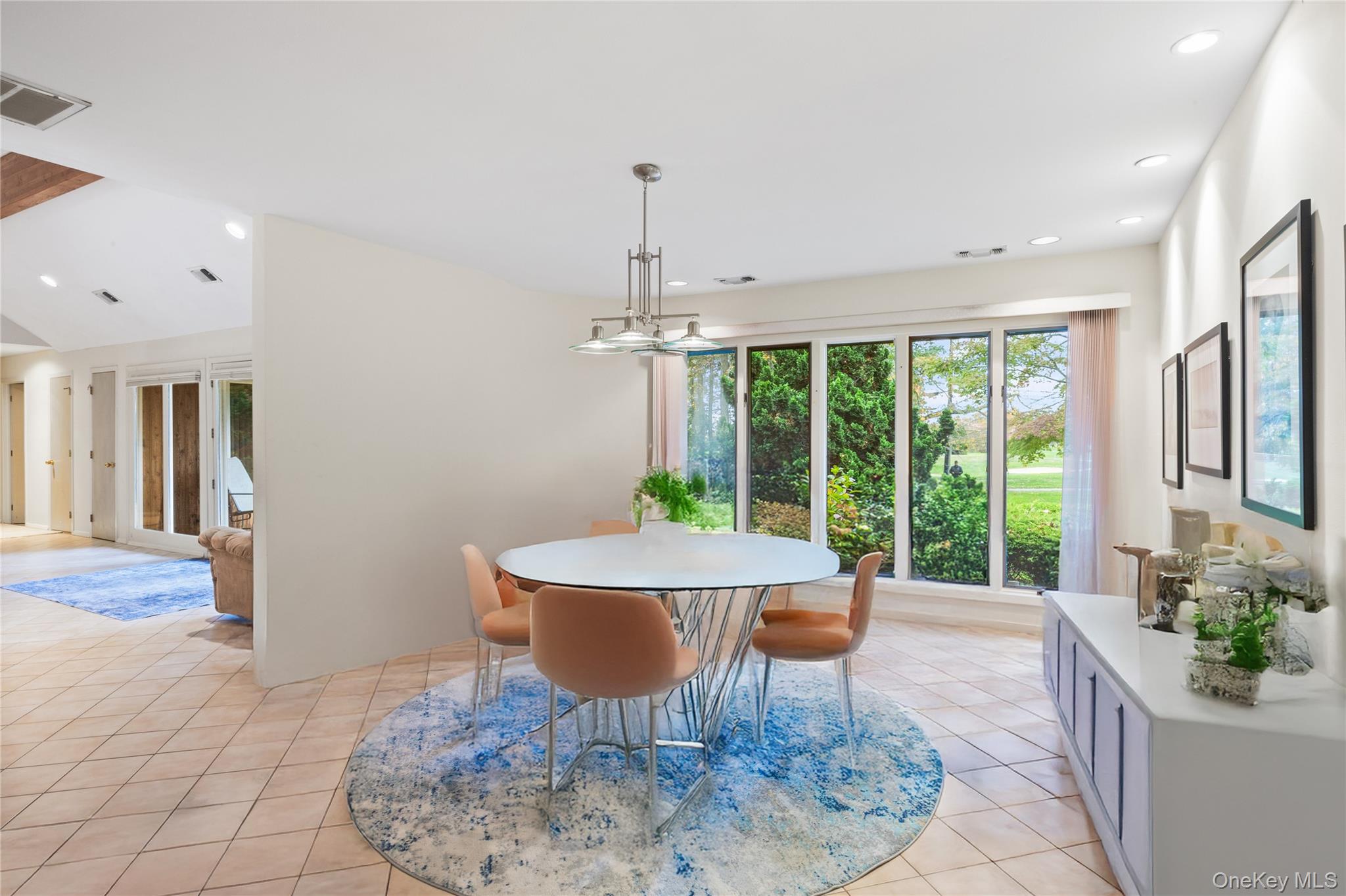 Saint James, New York, 11780, United States, 6 Bedrooms Bedrooms, ,5 BathroomsBathrooms,Residential,Active,1988457