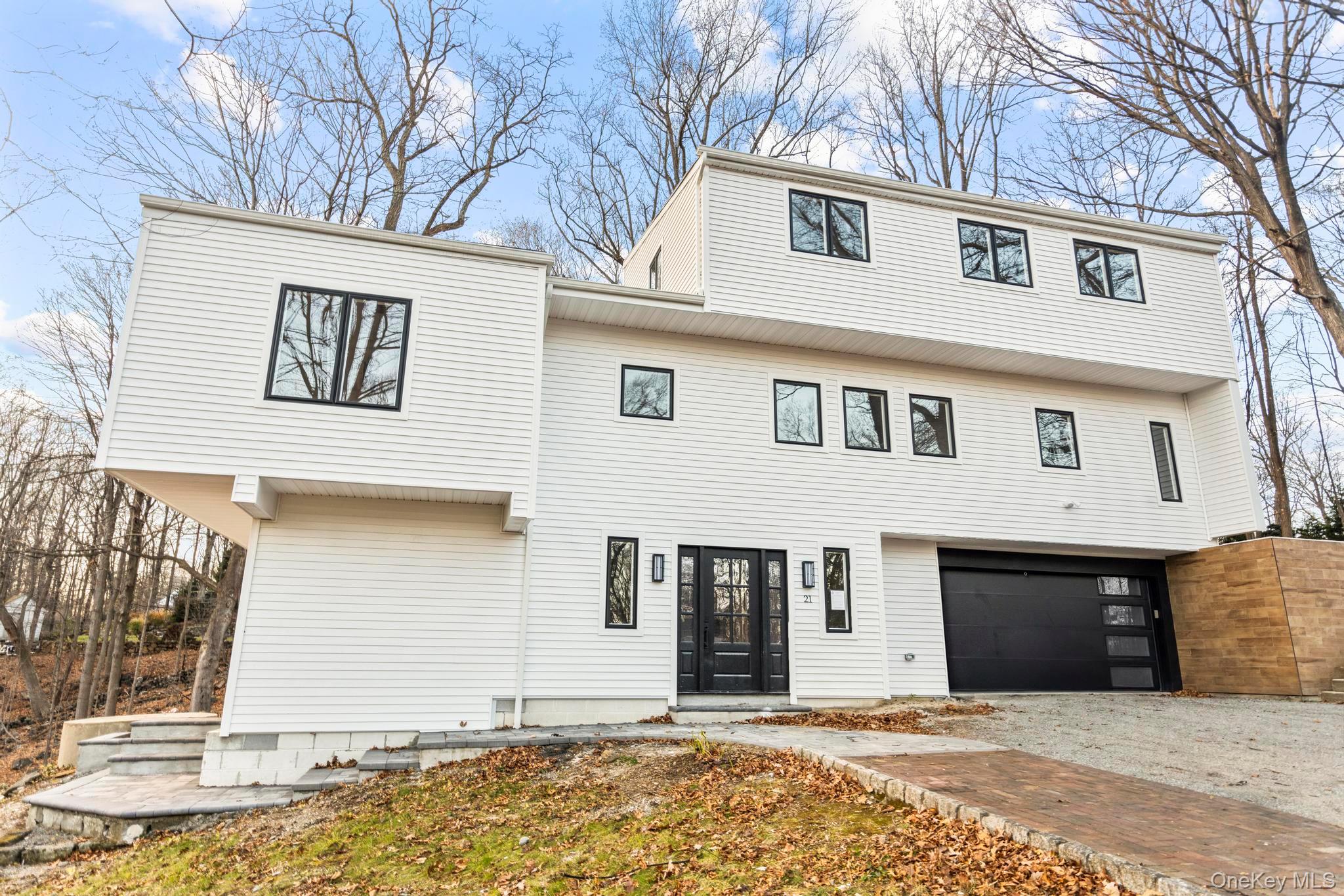 Armonk, New York, 10504, United States, 3 Bedrooms Bedrooms, ,4 BathroomsBathrooms,Residential,Active,2007257