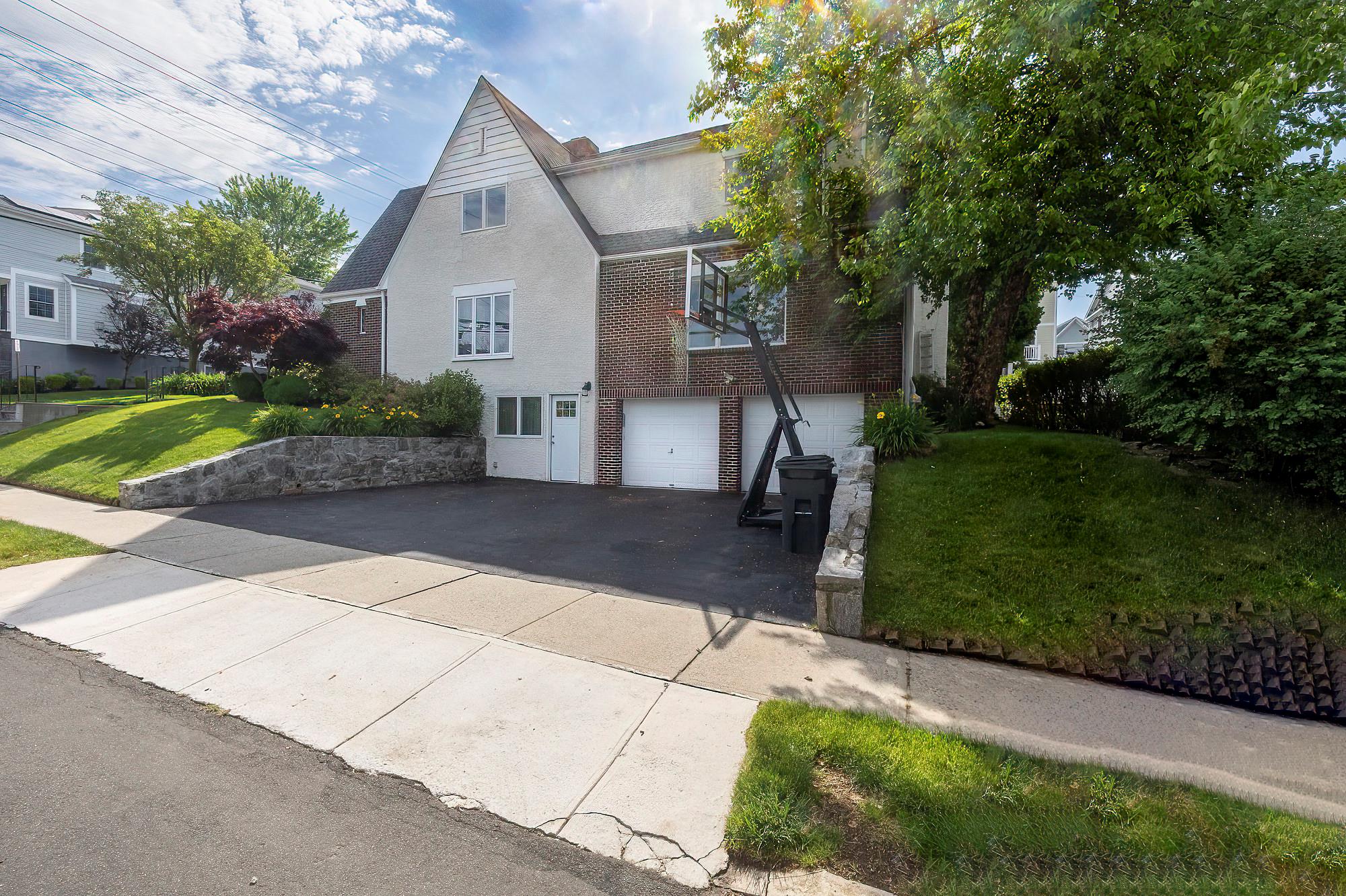 West Harrison, New York, 10604, United States, 4 Bedrooms Bedrooms, ,4 BathroomsBathrooms,Residential,Active,1798072