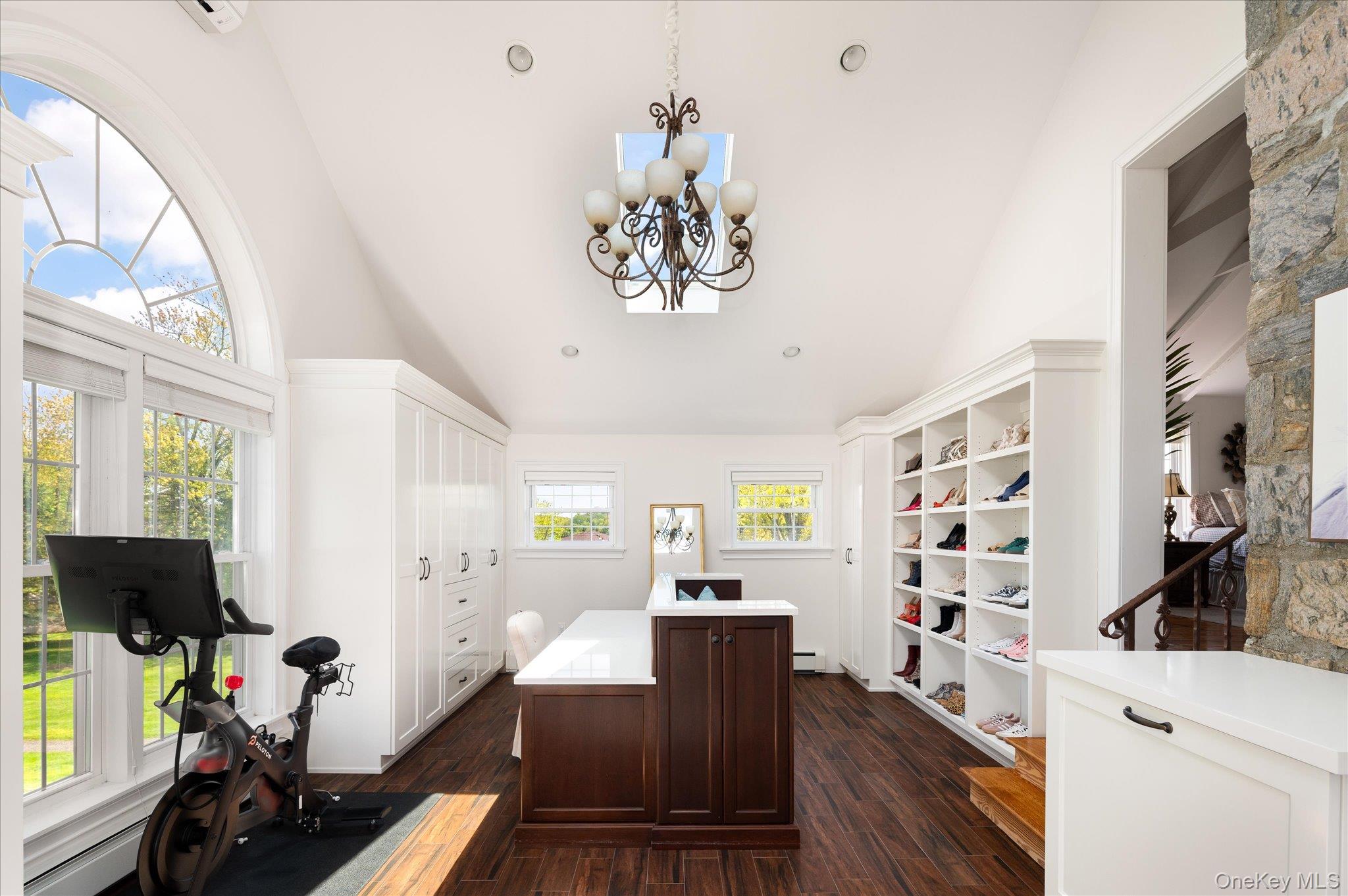 Mahopac, New York, 10541, United States, 4 Bedrooms Bedrooms, ,4 BathroomsBathrooms,Residential,Active,2045784
