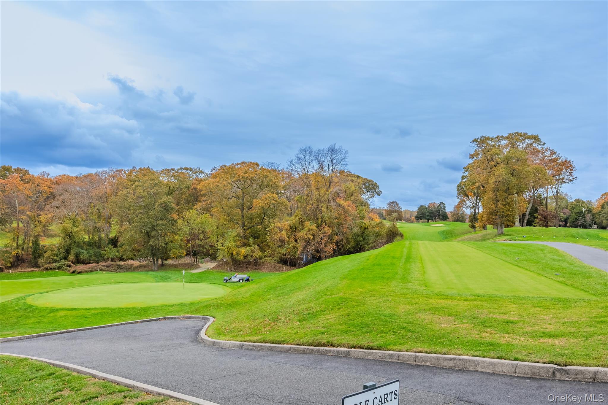Saint James, New York, 11780, United States, 6 Bedrooms Bedrooms, ,5 BathroomsBathrooms,Residential,Active,1988457