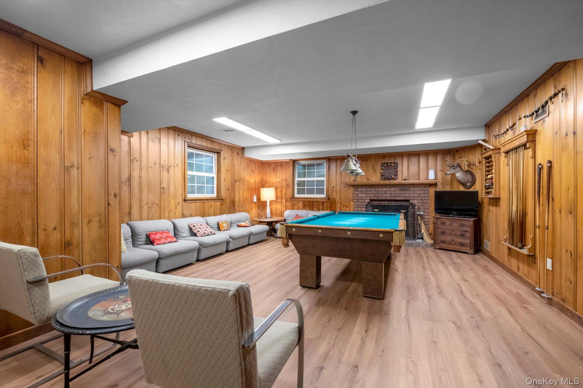 Great Neck, New York, 11021, United States, 5 Bedrooms Bedrooms, ,6 BathroomsBathrooms,Residential,Active,1824539