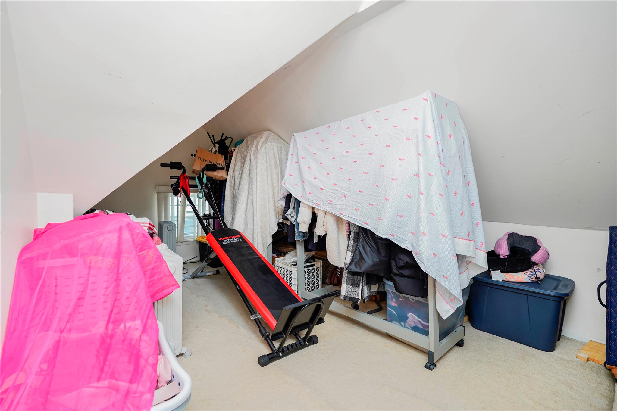 Brooklyn, New York, 11228, United States, 6 Bedrooms Bedrooms, ,3 BathroomsBathrooms,Residential,Active,1741590