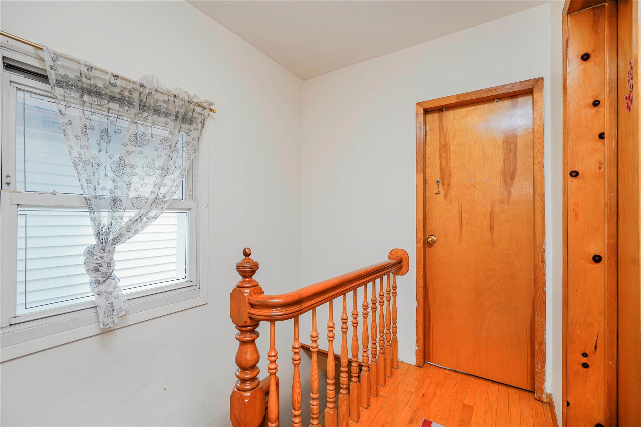 Brooklyn, New York, 11228, United States, 6 Bedrooms Bedrooms, ,3 BathroomsBathrooms,Residential,Active,1741590