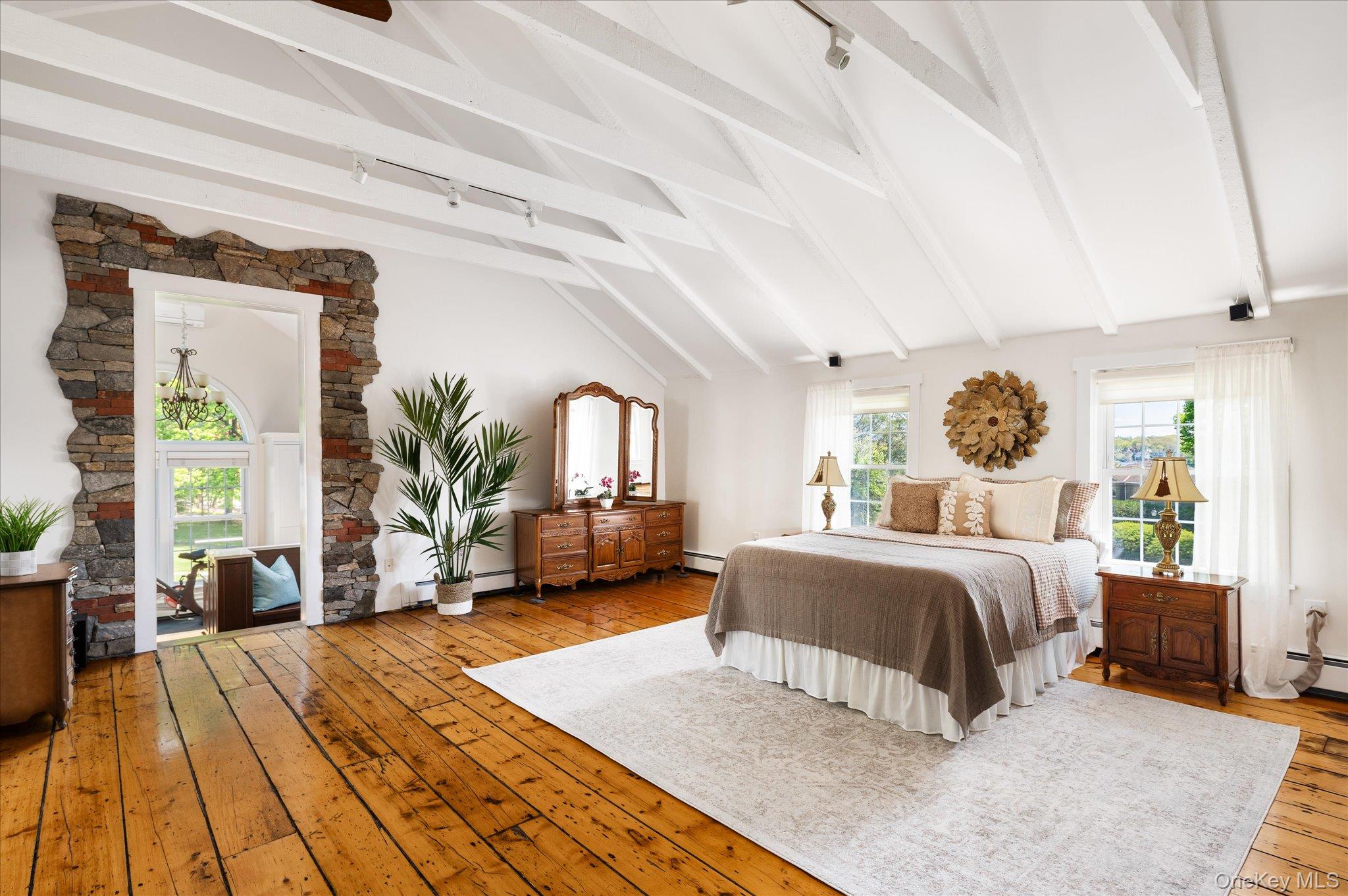 Mahopac, New York, 10541, United States, 4 Bedrooms Bedrooms, ,4 BathroomsBathrooms,Residential,Active,2045784