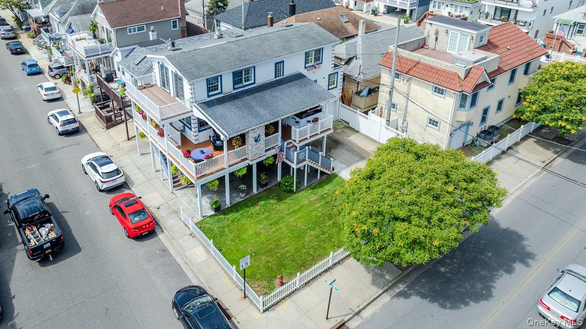 Long Beach, New York, 11561, United States, 3 Bedrooms Bedrooms, ,3 BathroomsBathrooms,Residential,Active,1886845