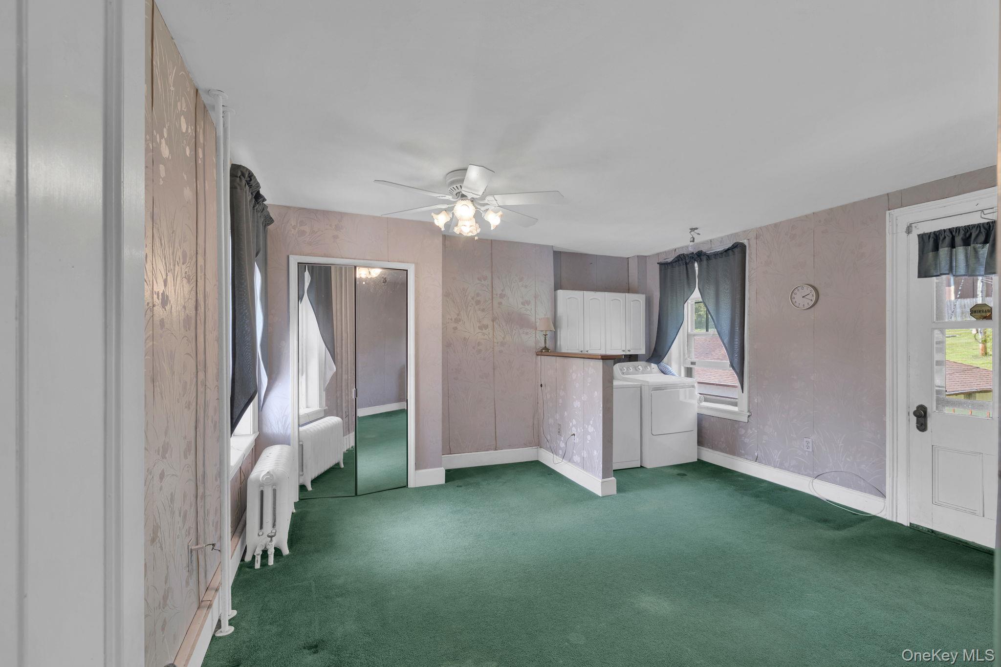 Newburgh, New York, 12550, United States, 3 Bedrooms Bedrooms, ,3 BathroomsBathrooms,Residential,Active,1913025